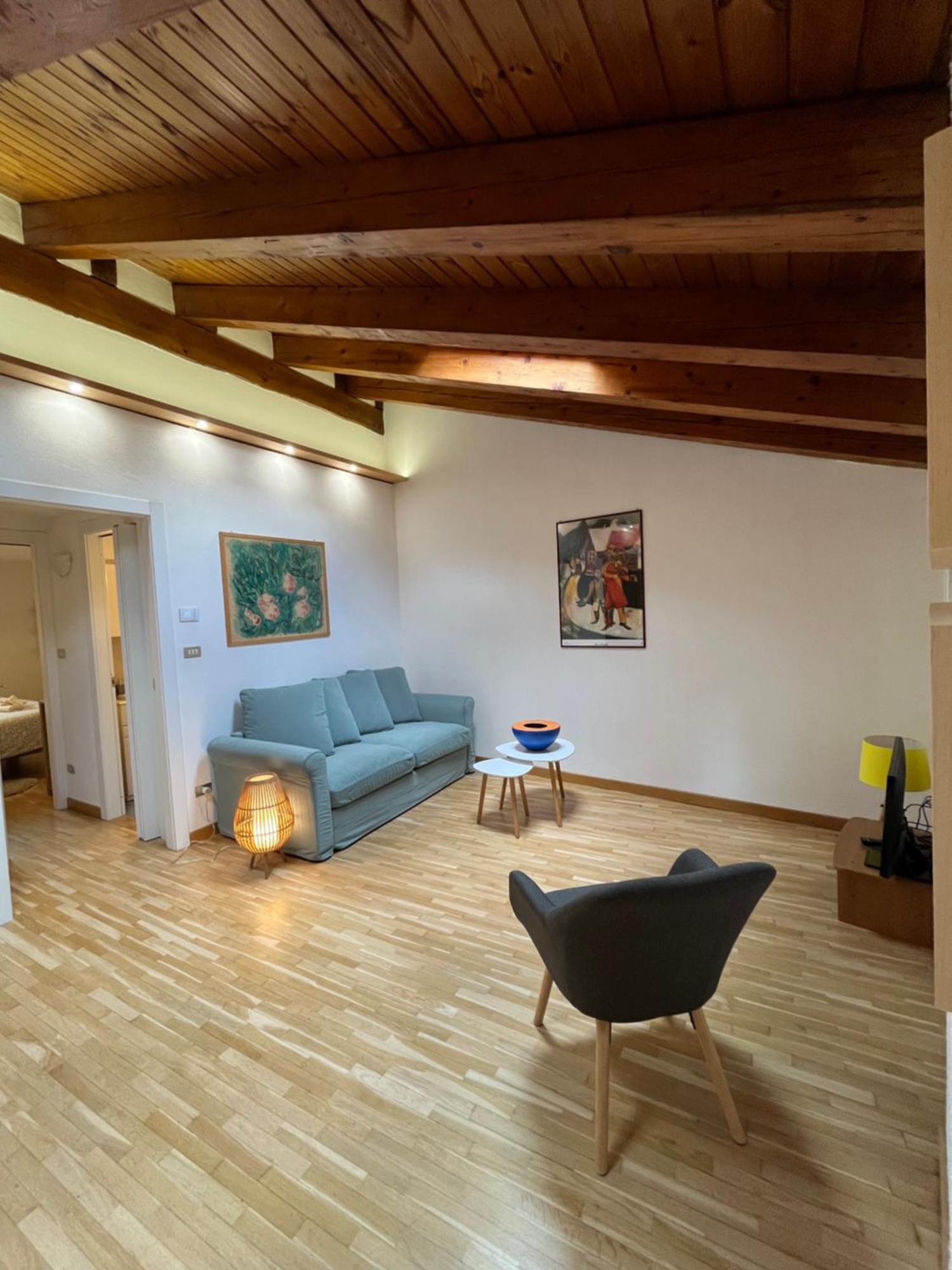 Maison De Trotte Аоста Экстерьер фото